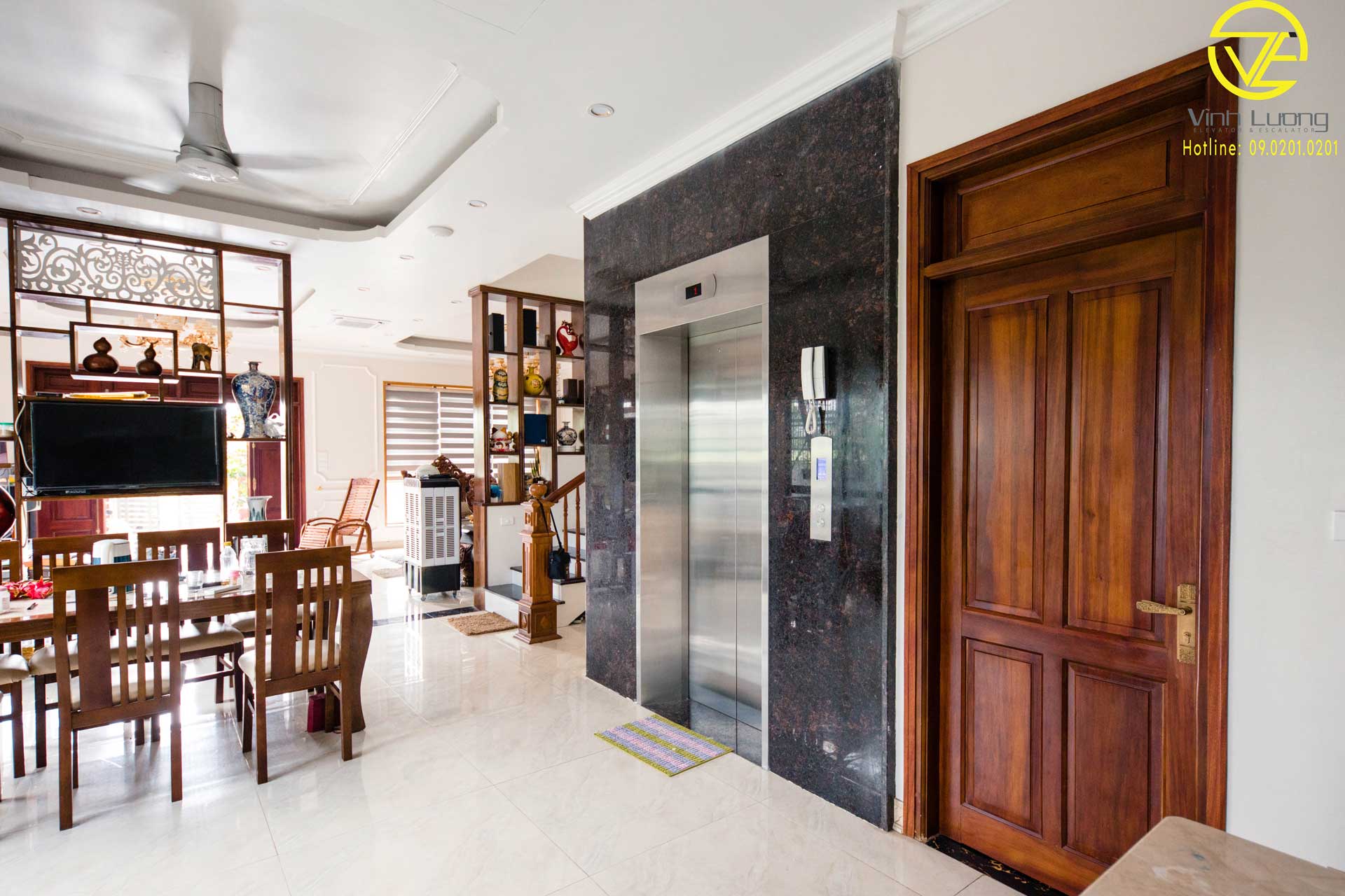 Ảnh Thang Máy Thực Tế Của Chúng Tôi